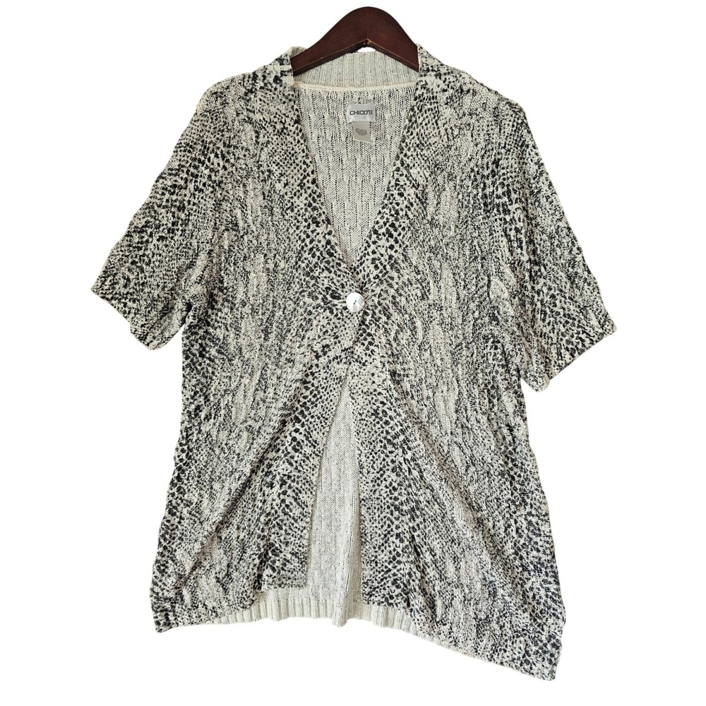 Chico's Snakeskin Print‎ Short Sleeve Cardigan Button Front Knit Top Size 3 / XL